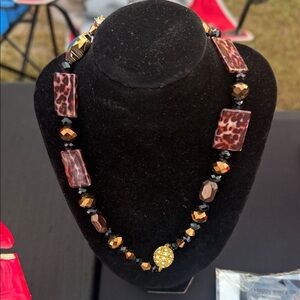 Elegant Leopard Print Necklace with Gold Accents